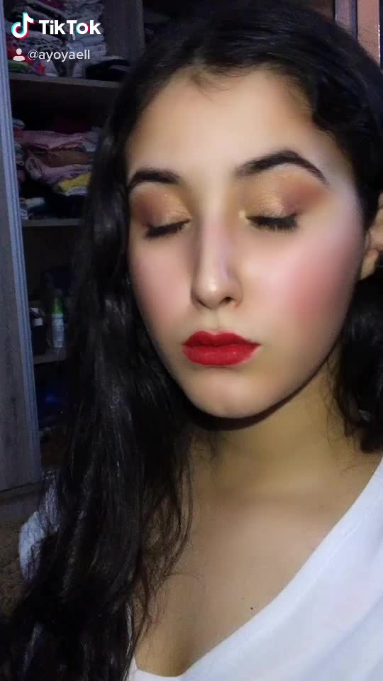 @ayoyaell