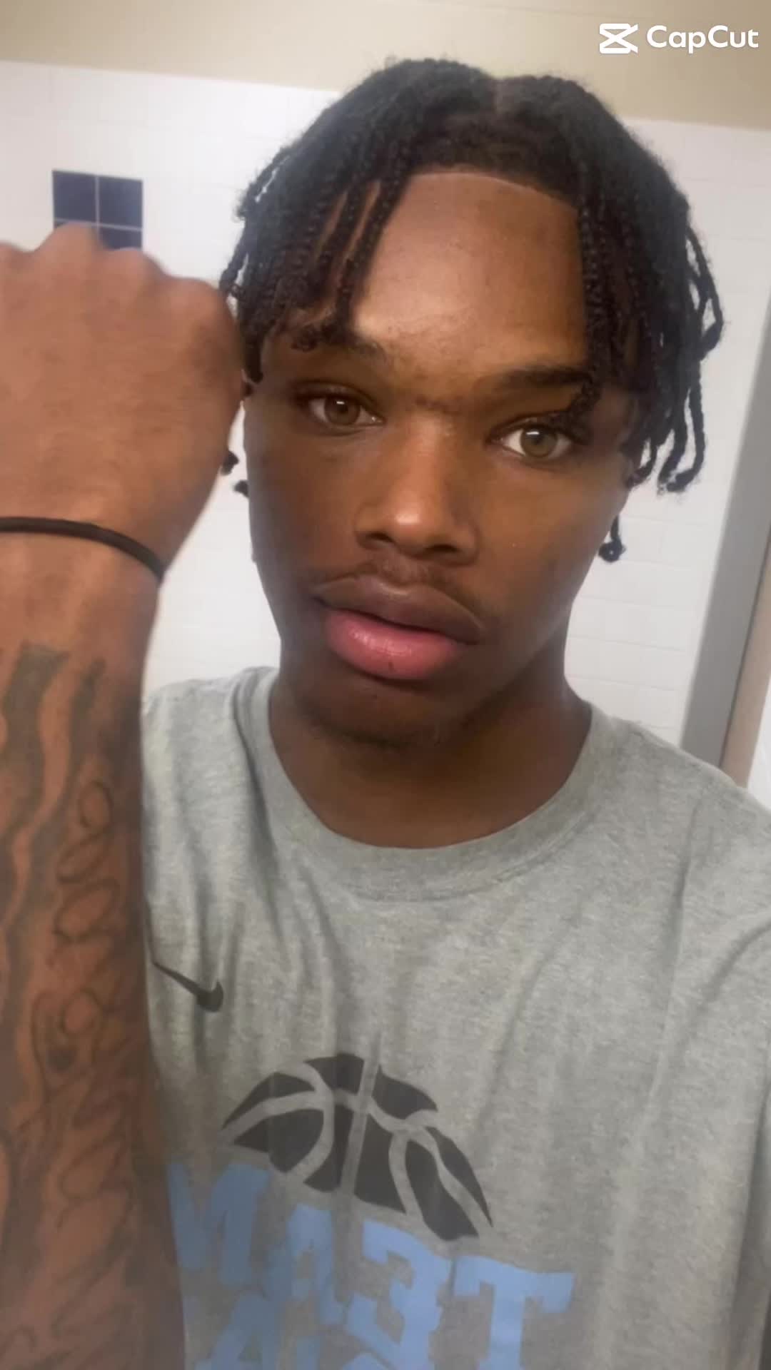 @Needahug