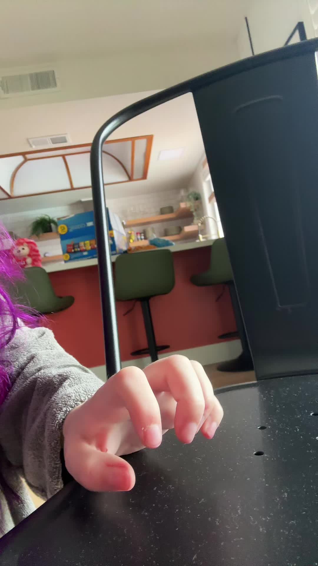 @Kiki