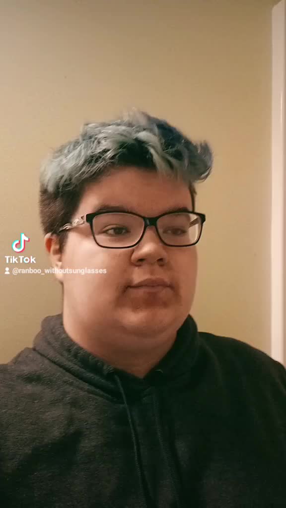 @Ranboo without sunglasses