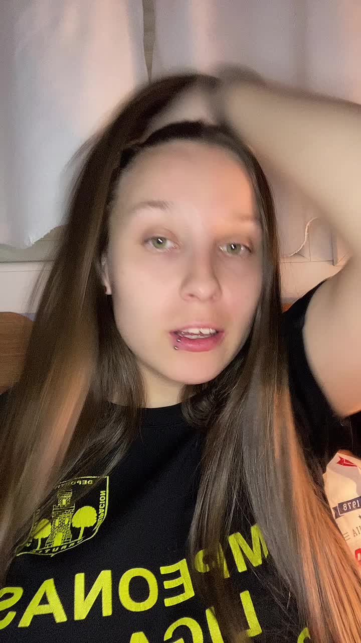 @Daariiaa