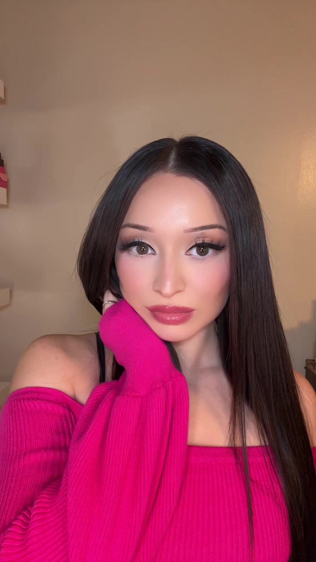 @NIKKI GIA ๐