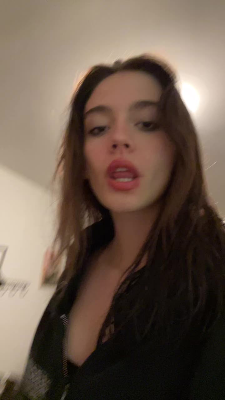 @eleanorabriscoe