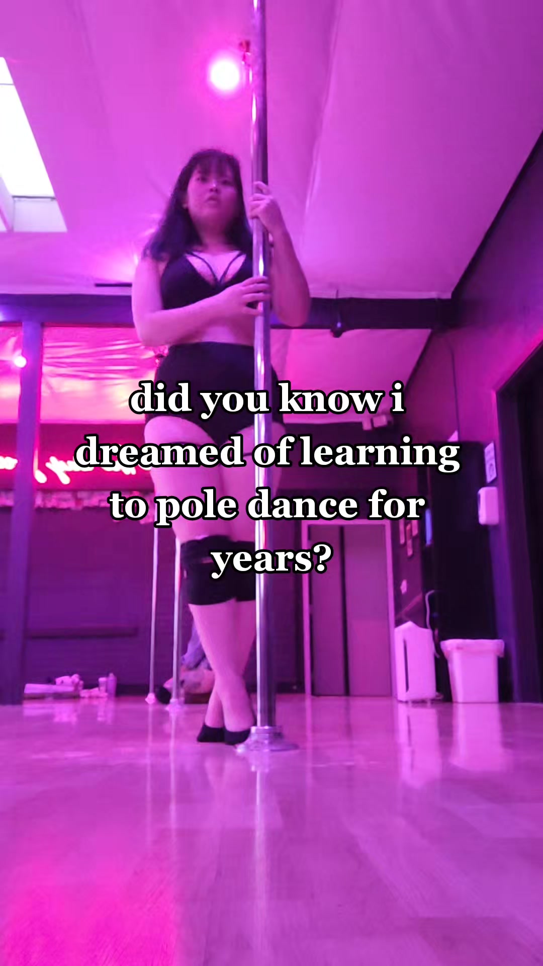 @Spinning Angie 🍒
