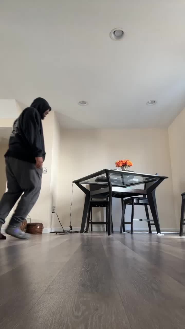 @KingZues