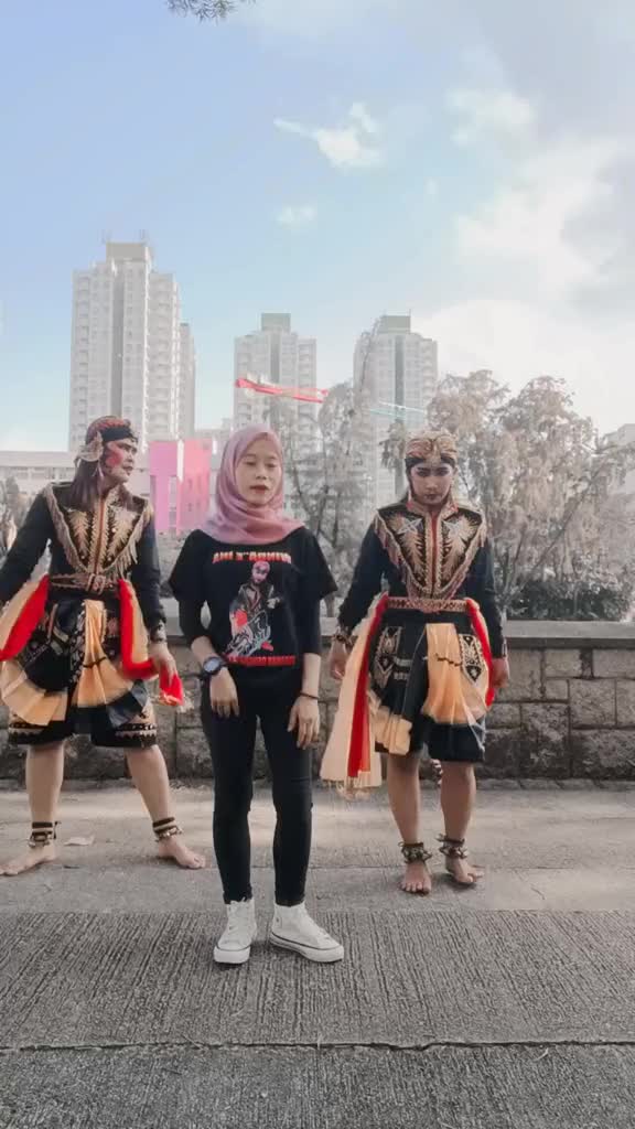 @Zulfa Zafira