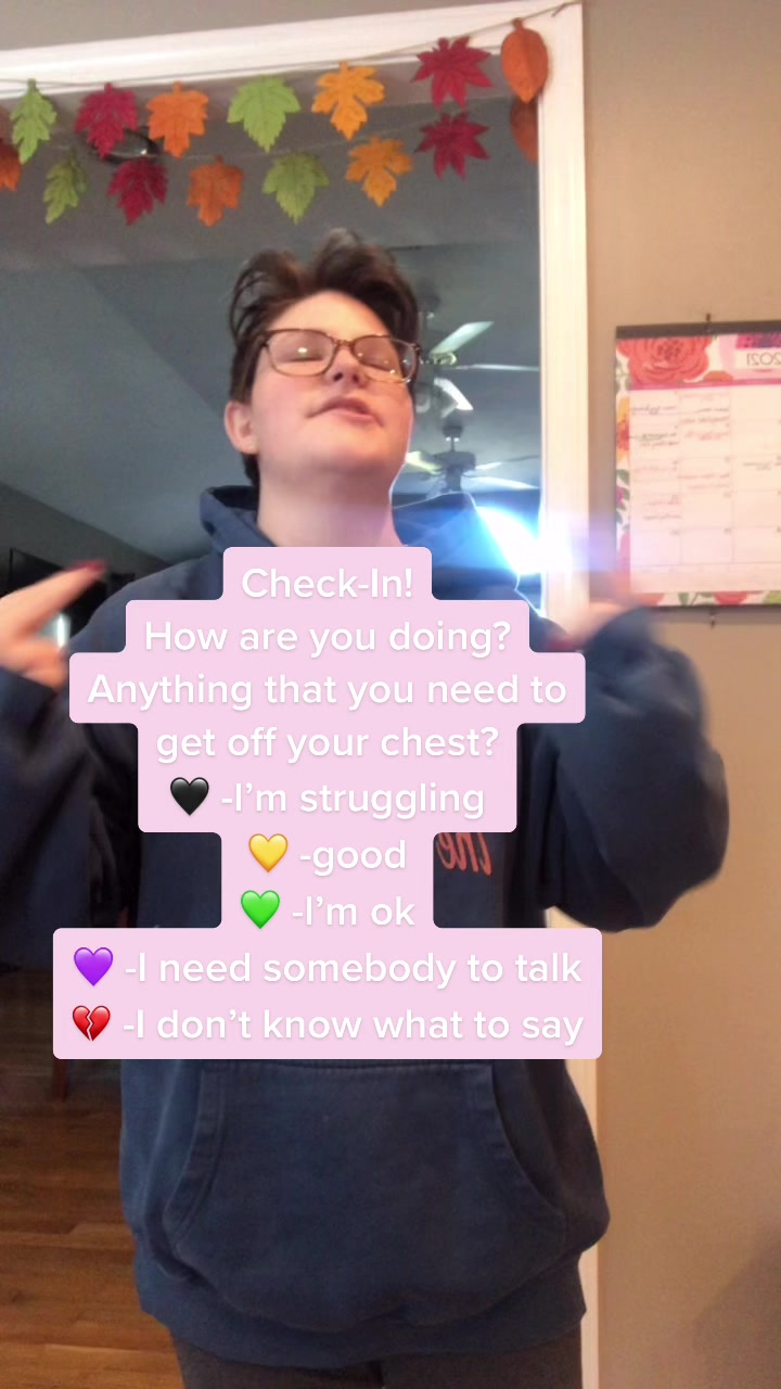 @Ari 🌈😈