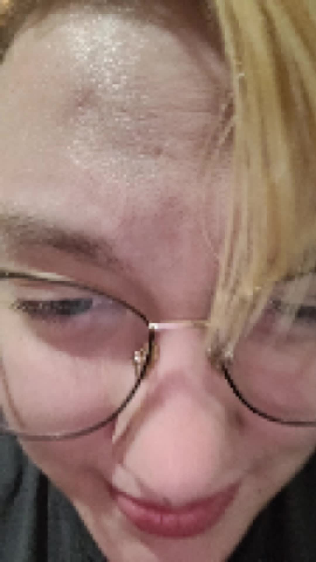 @Sun 🦷 (He/Him)