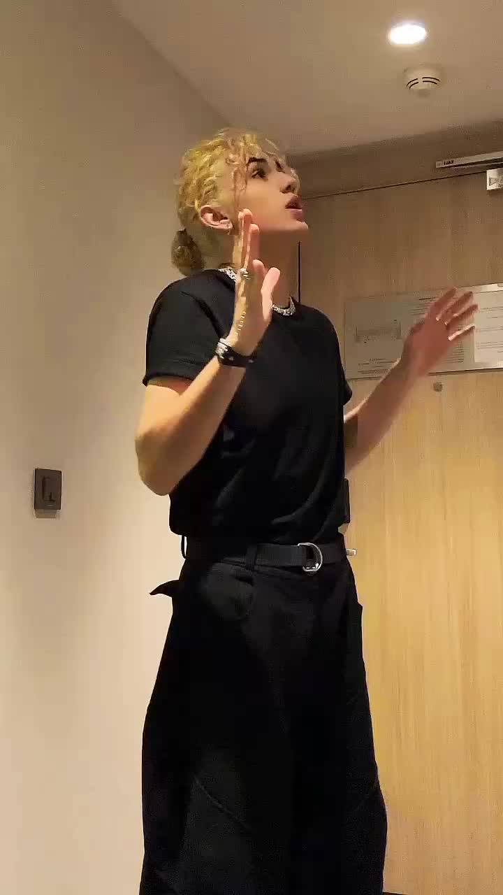 @lana & dari 🕸️