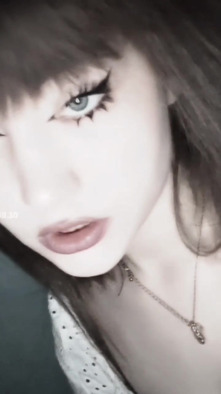 @Arina_3030