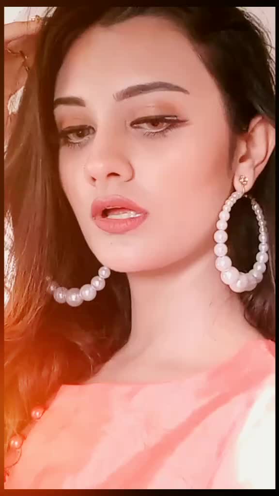 @Leena🥀