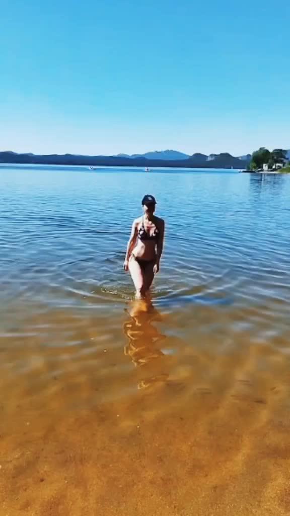 @Аллочка 🖤