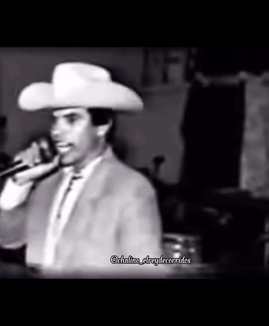 @Chalino Sanchez