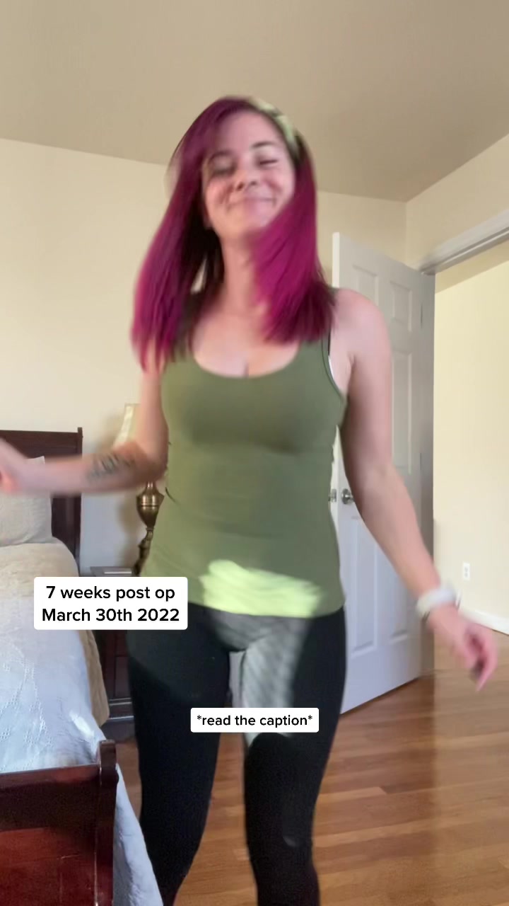 @xlaursaysrawrx