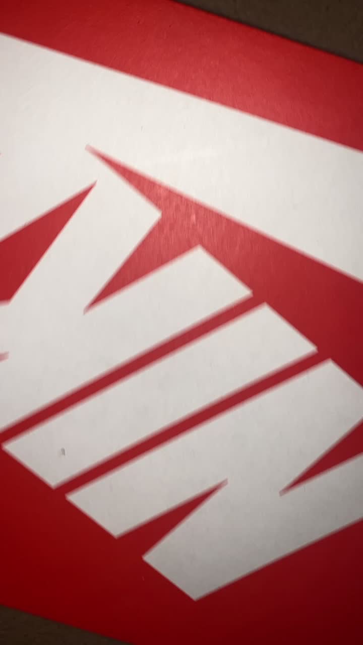 @Jdolf1ner