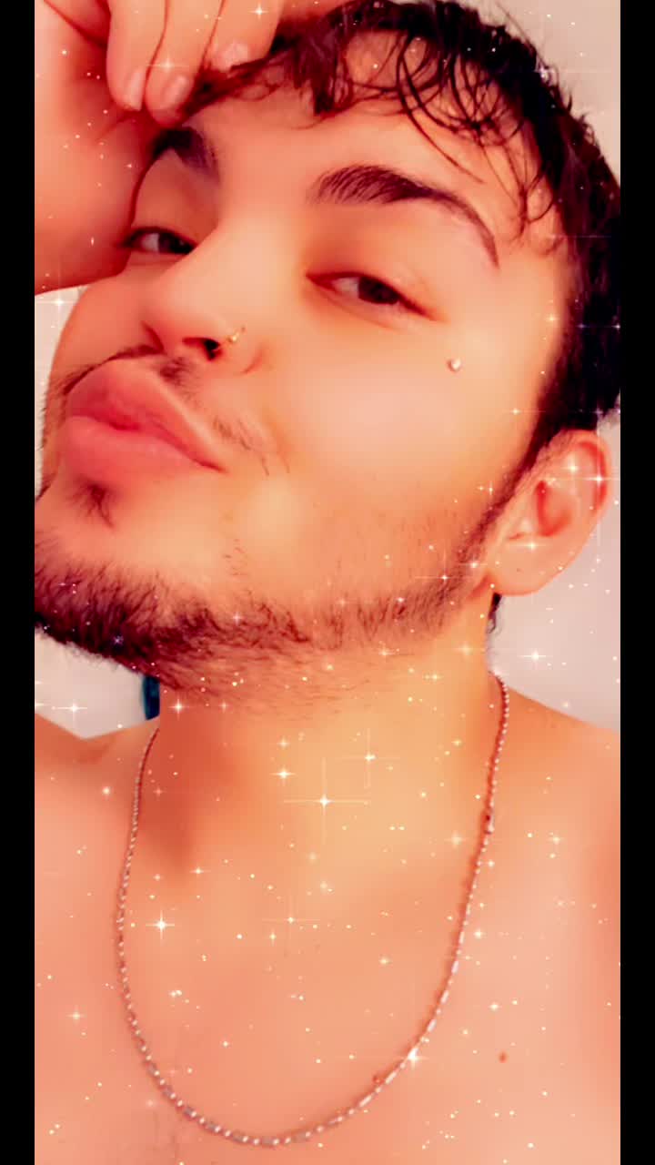 @Derrick Gallegos275