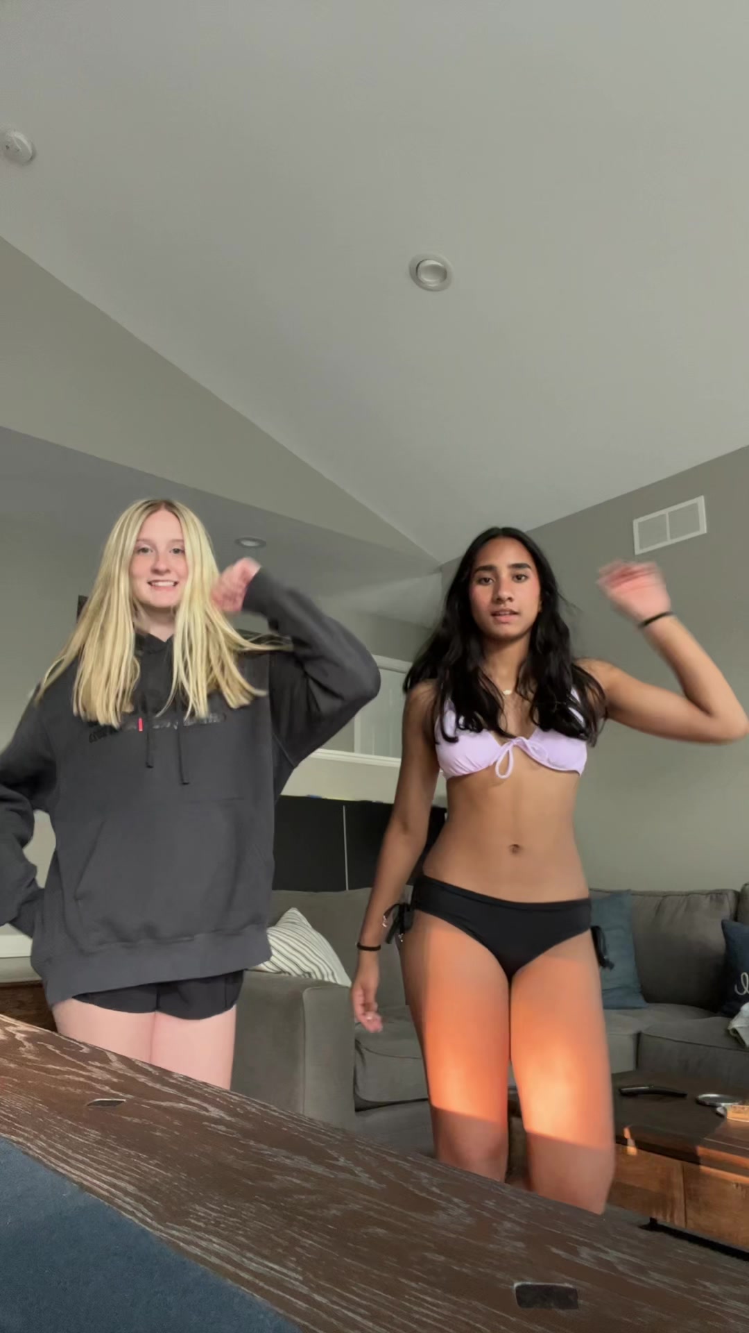 @veronica
