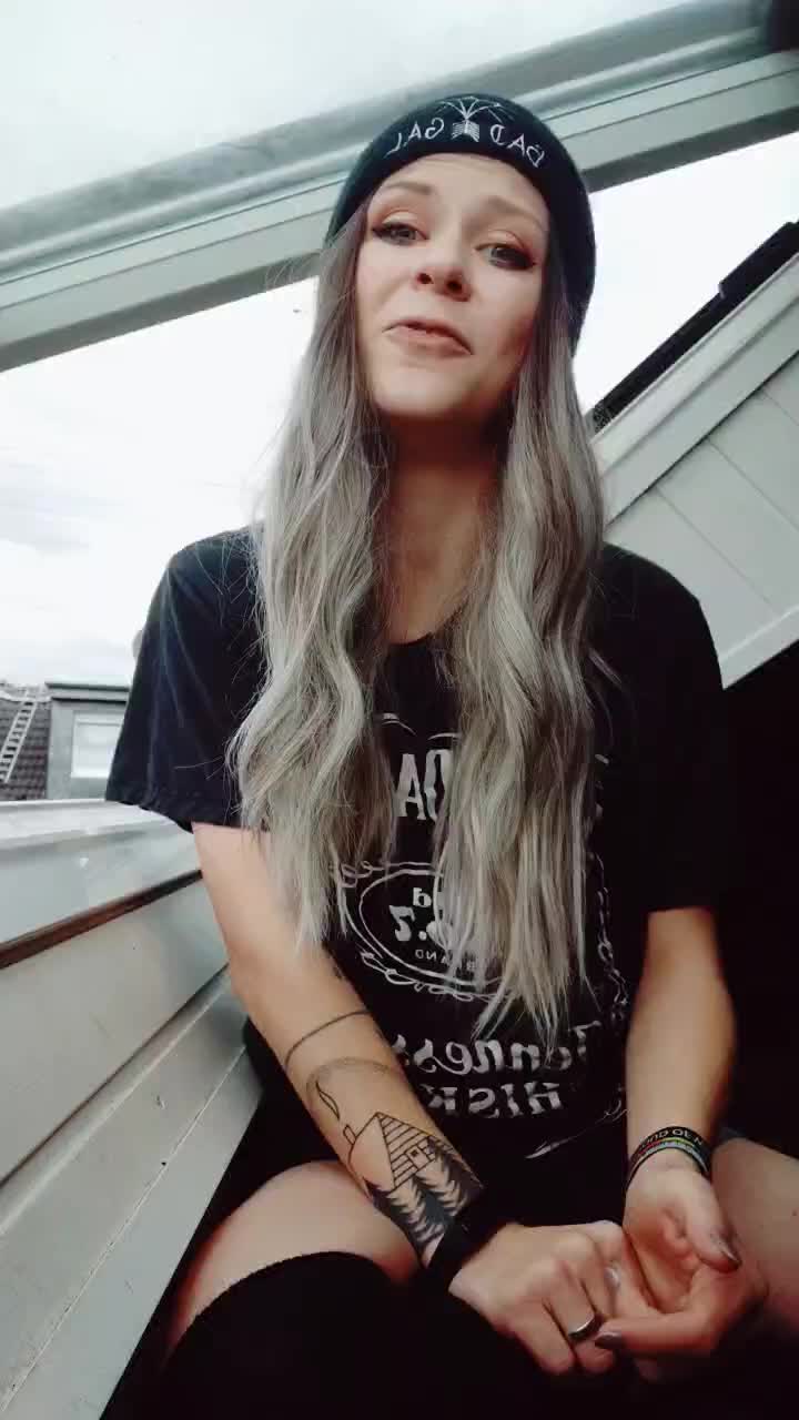 @Thanée