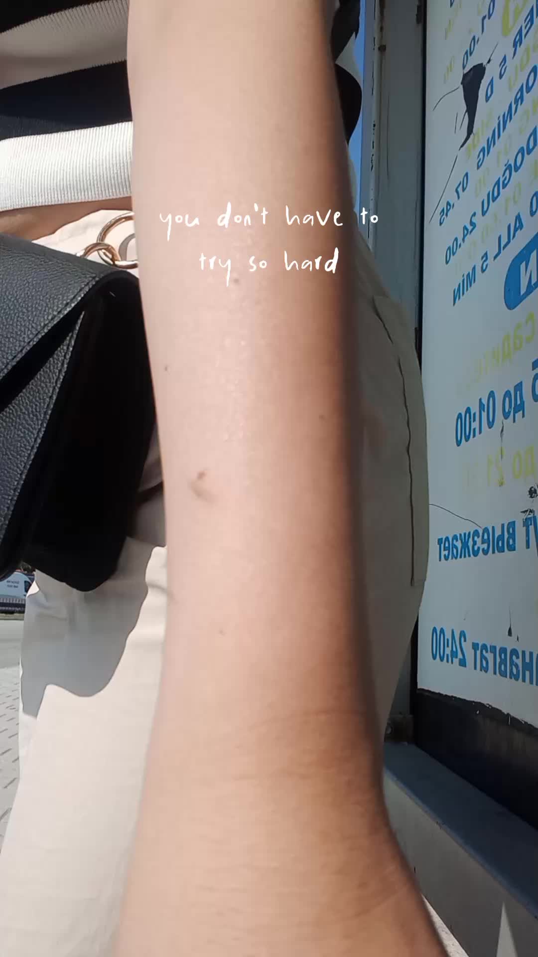 @Ayu