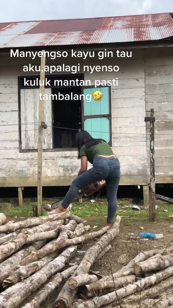 @Uyuy_jee🥀