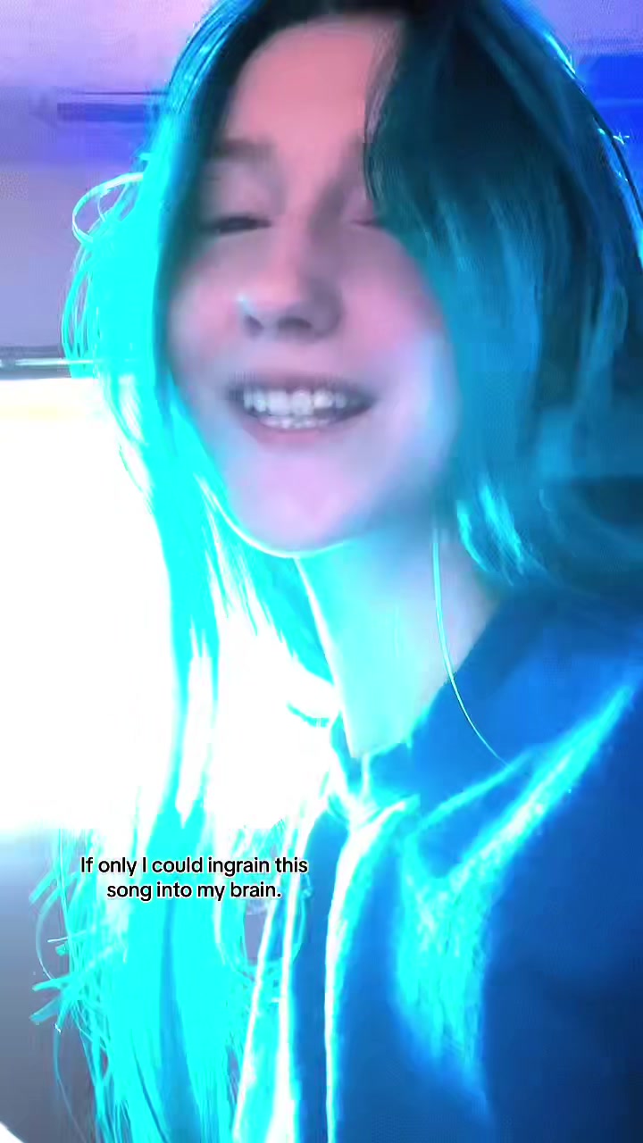 @Lo <3
