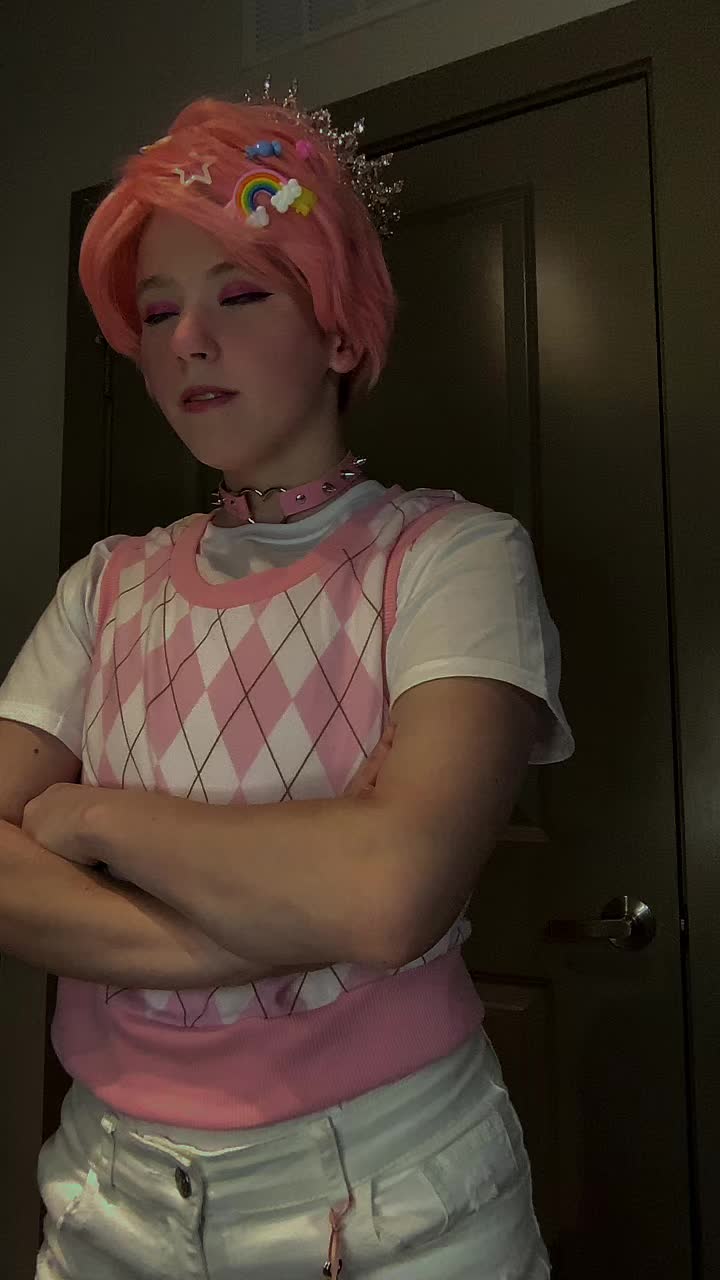 @-a random cosplayer-