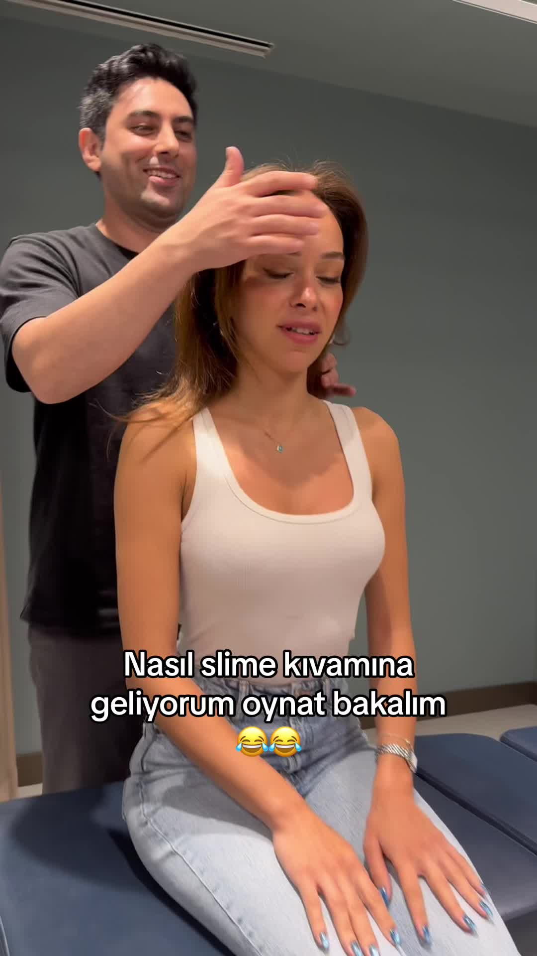 @Aşkın Dil&uuml;r&uuml;