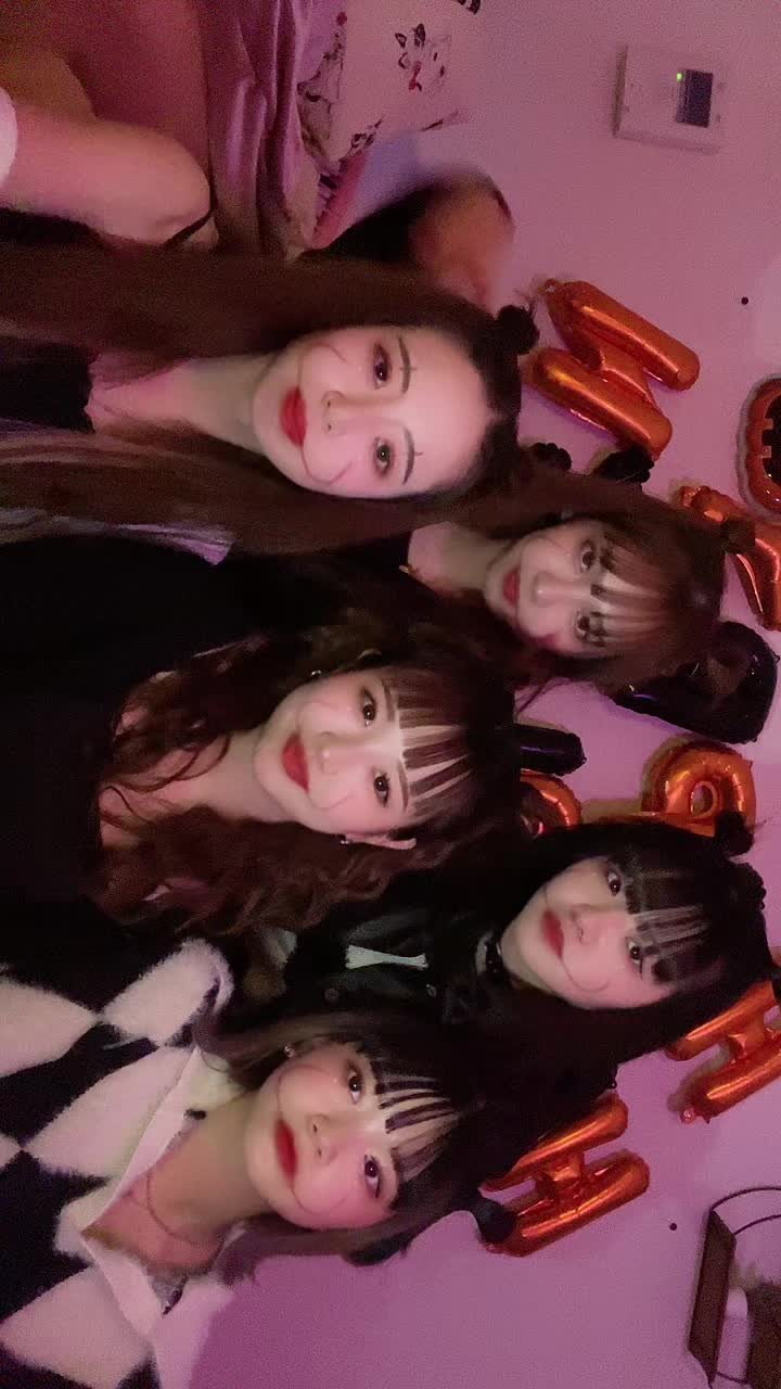@せな