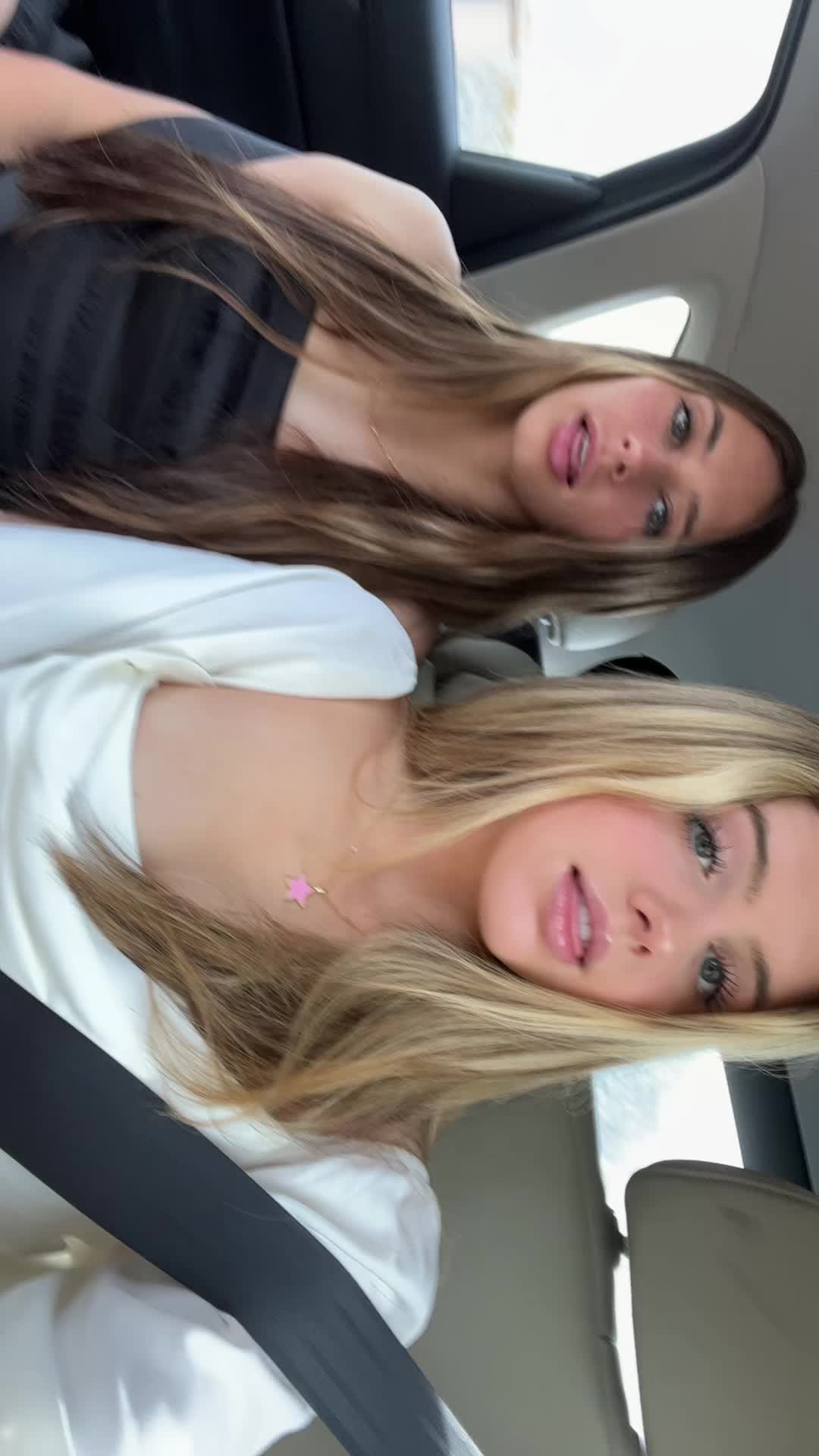 @Ella Bea