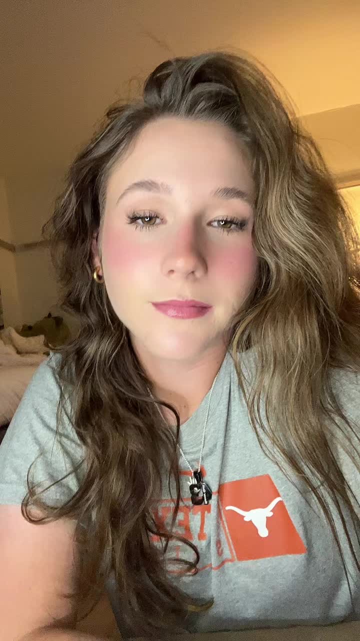 @leighannn