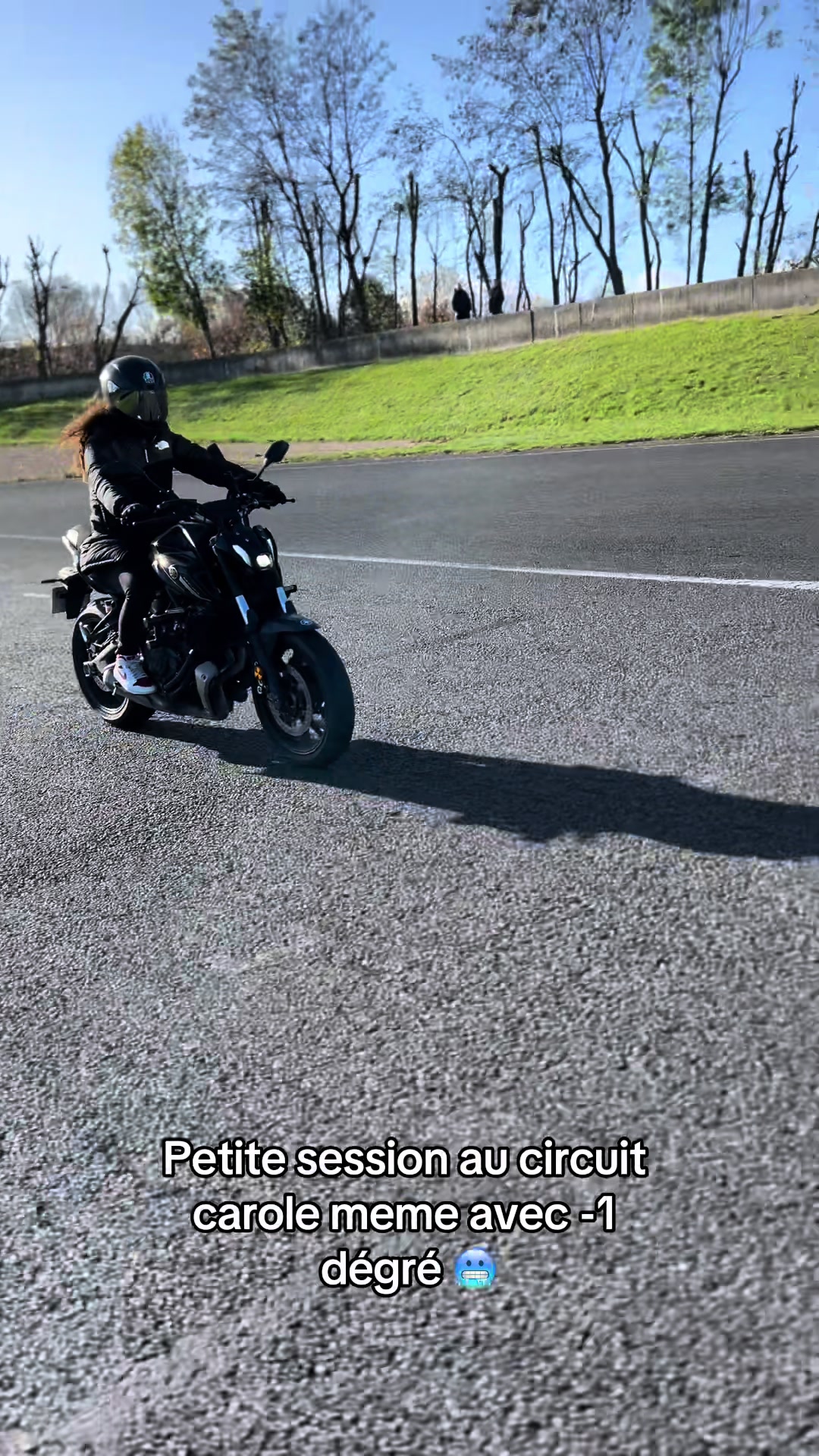 @Anissa 🏍