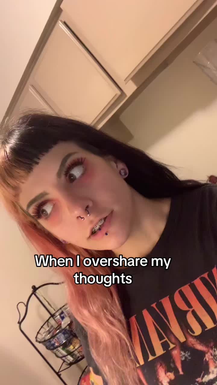 @Julia🤍🥀