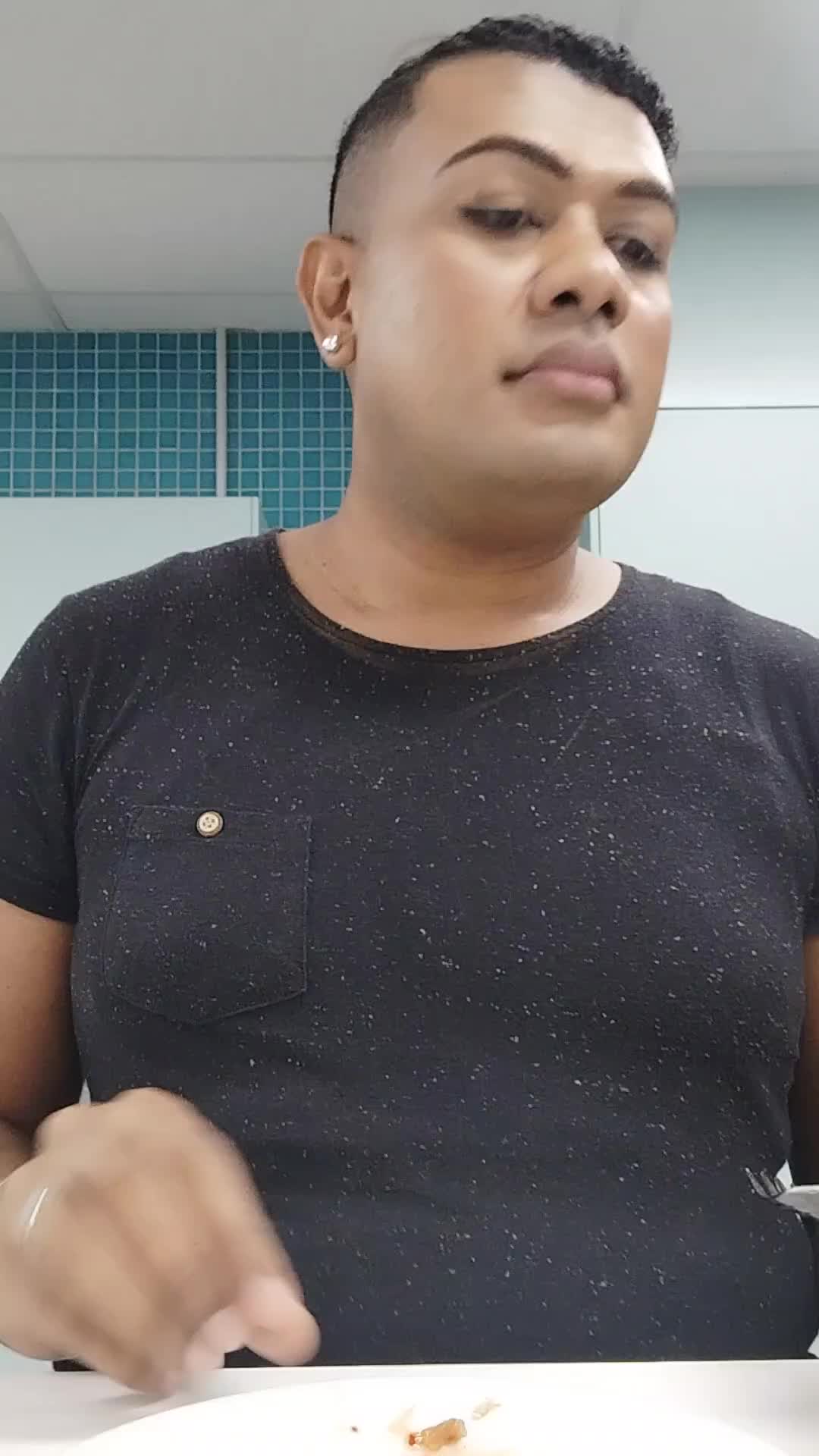 @Josa_q