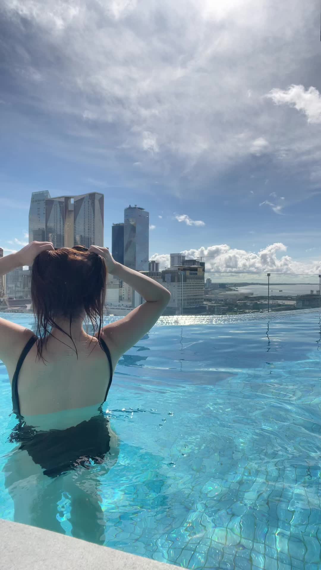 @Hot