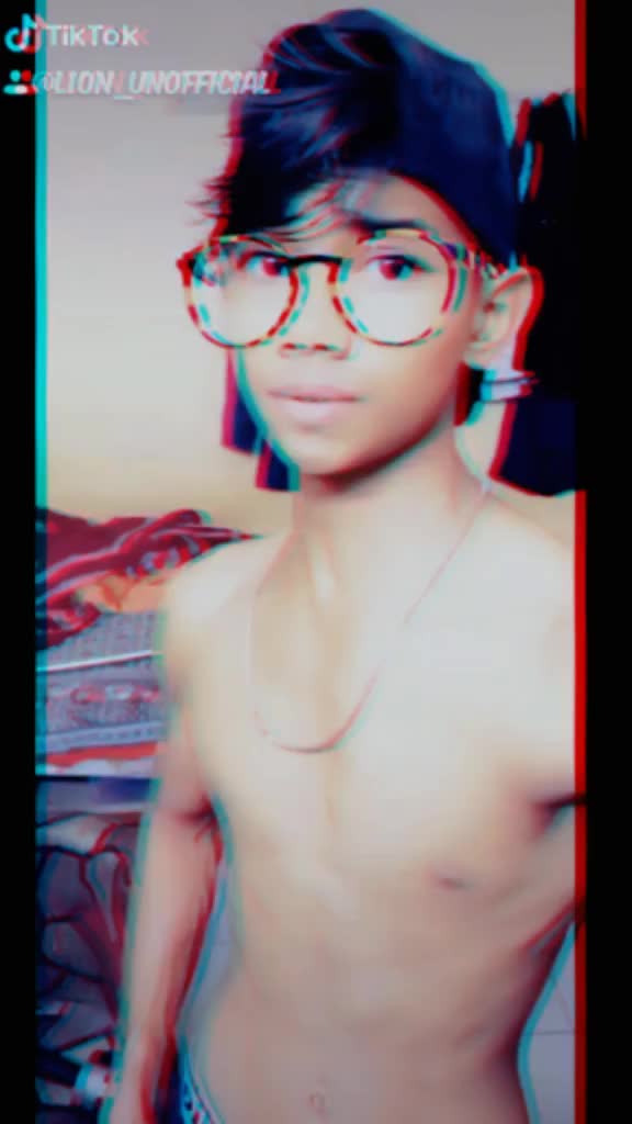 @T2 LION BOY