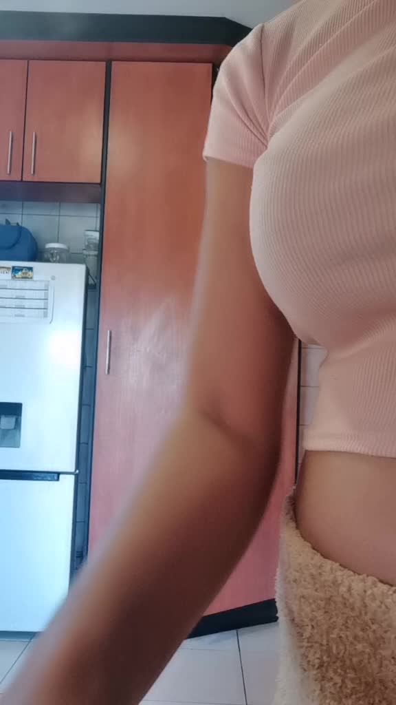 @Lady R| The Mom🌼|DIY ᥫ᭡