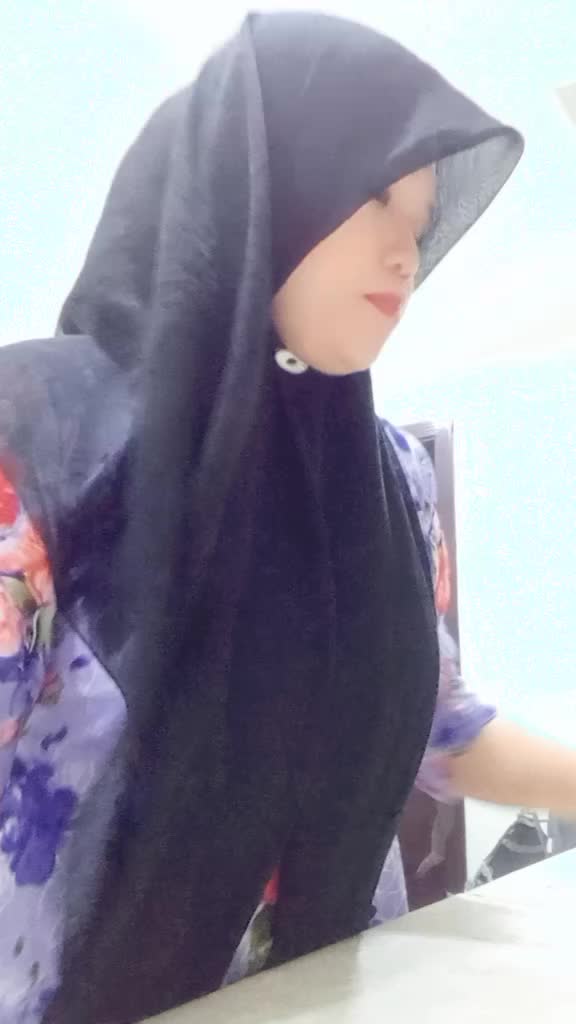 @Erina