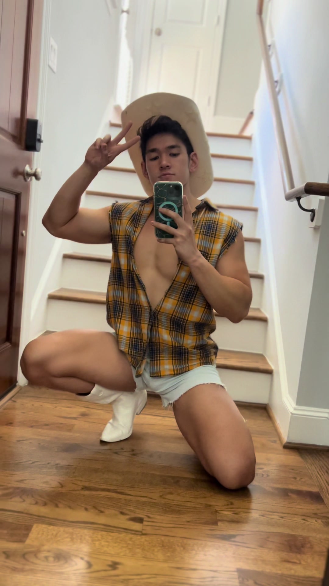 @James Mai