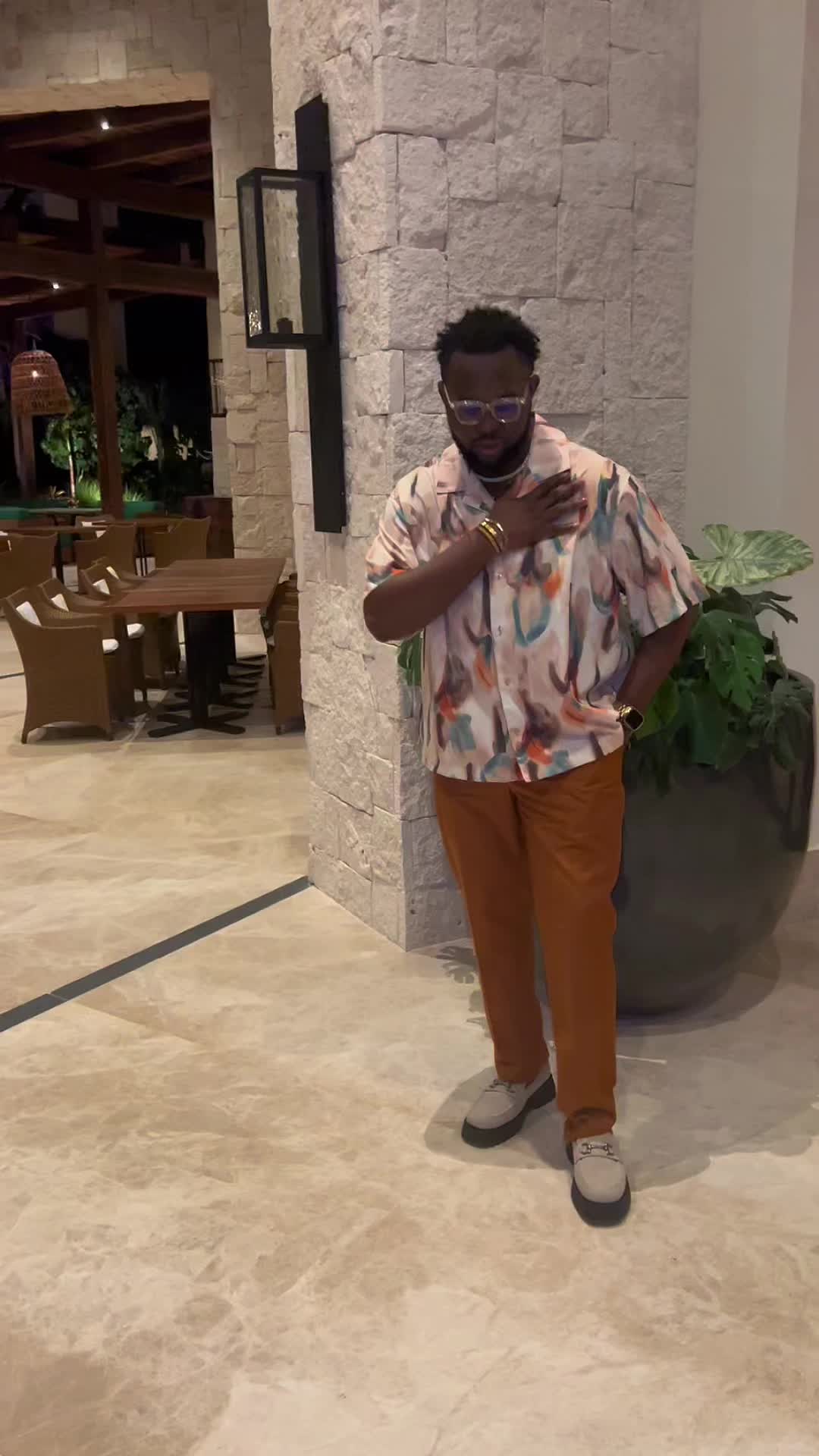 @Kar.