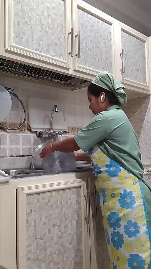 @Niru Niru