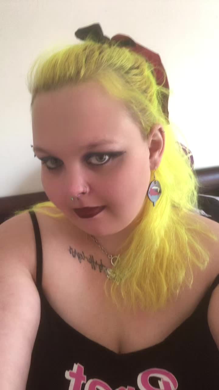 @brattygirl30