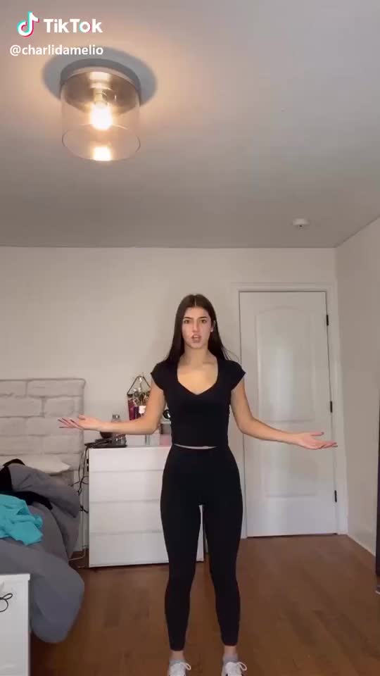 @𝐻𝑙𝑒𝑑𝑎́𝑠̌ 𝑛𝑒̌𝑐𝑜?