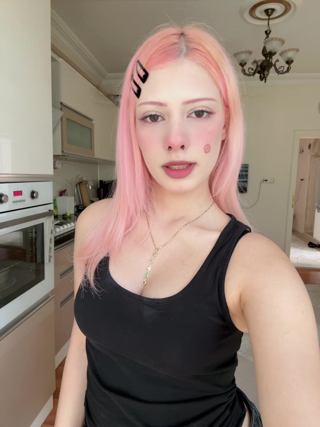 @llarem
