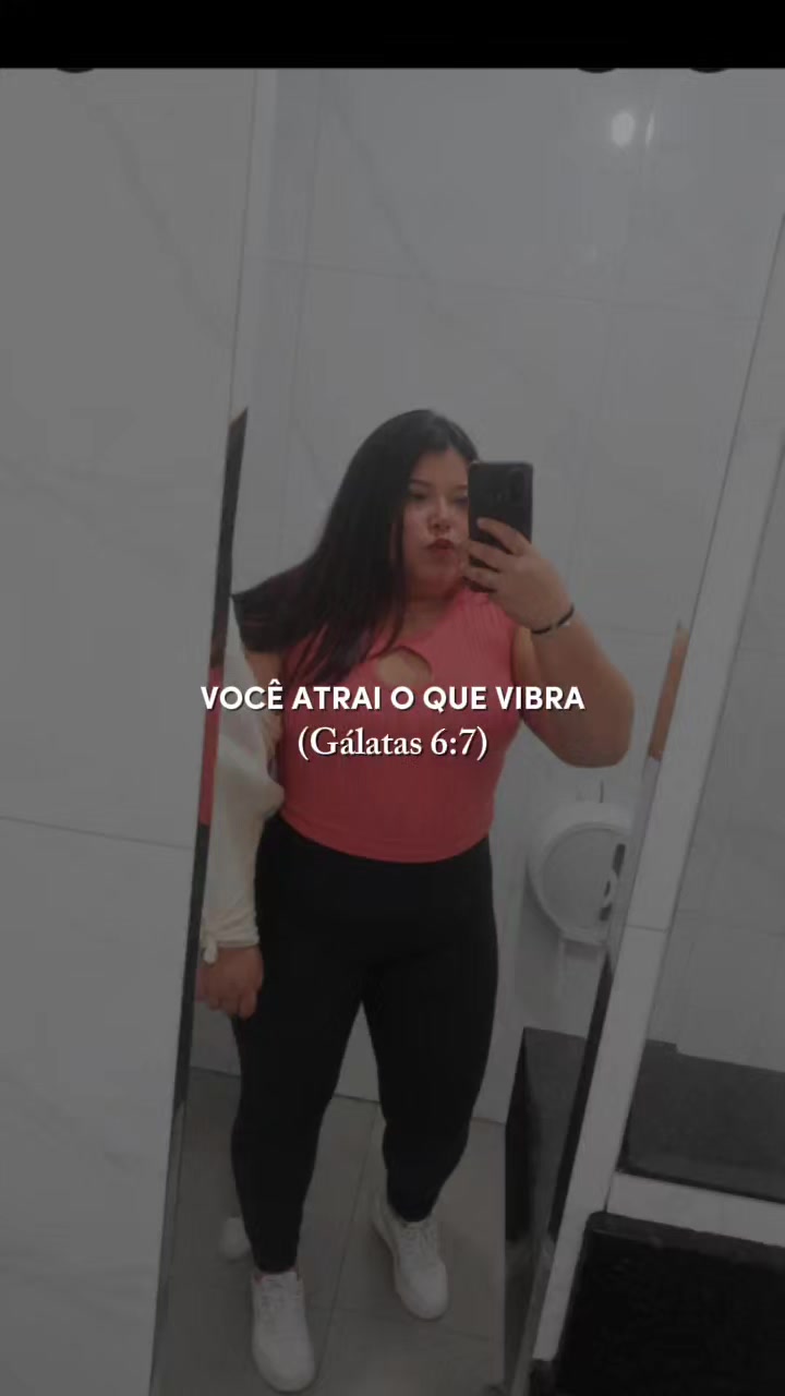 @Karinna Lara
