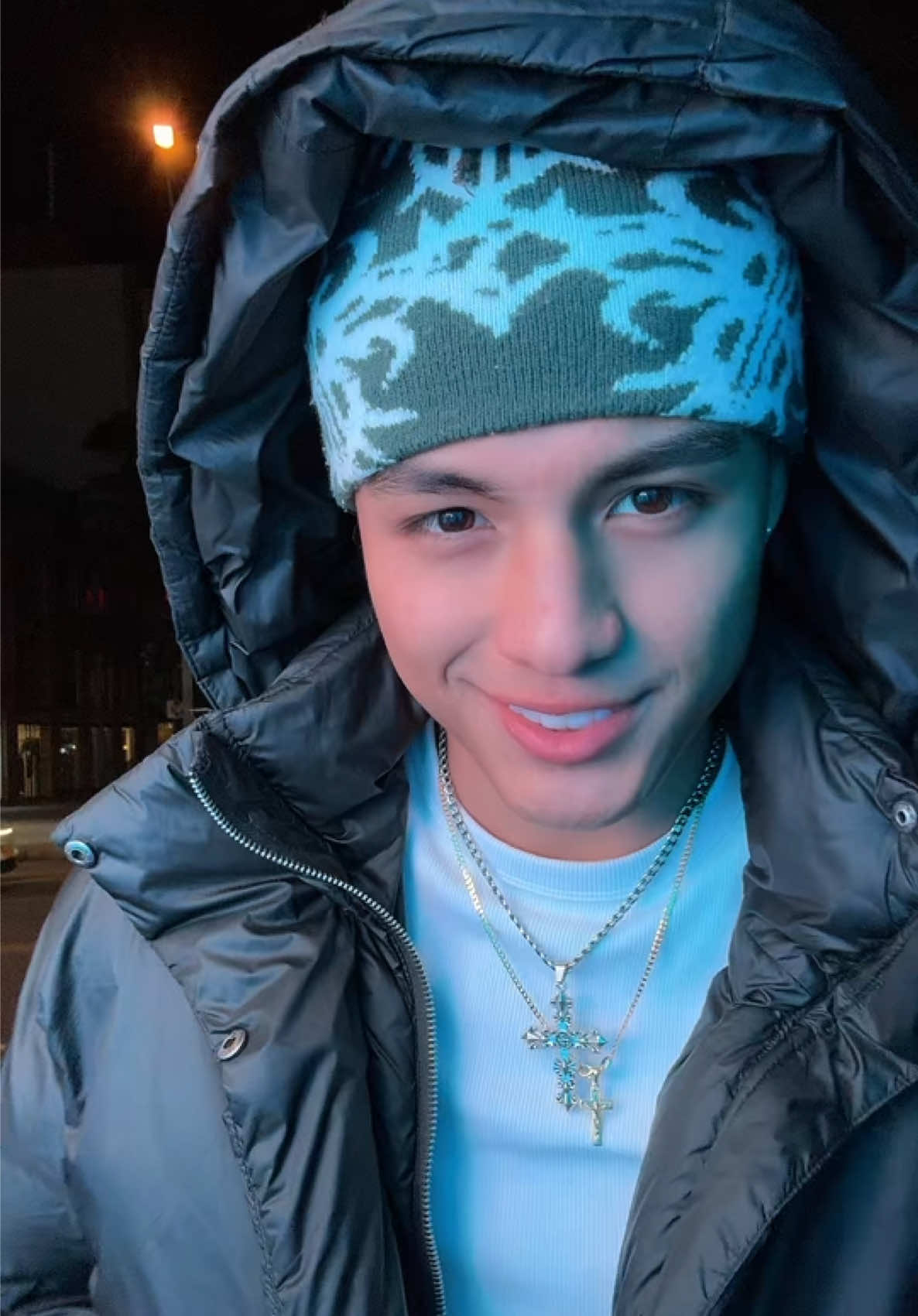 @𝐇𝐮𝐠𝐨 🦦