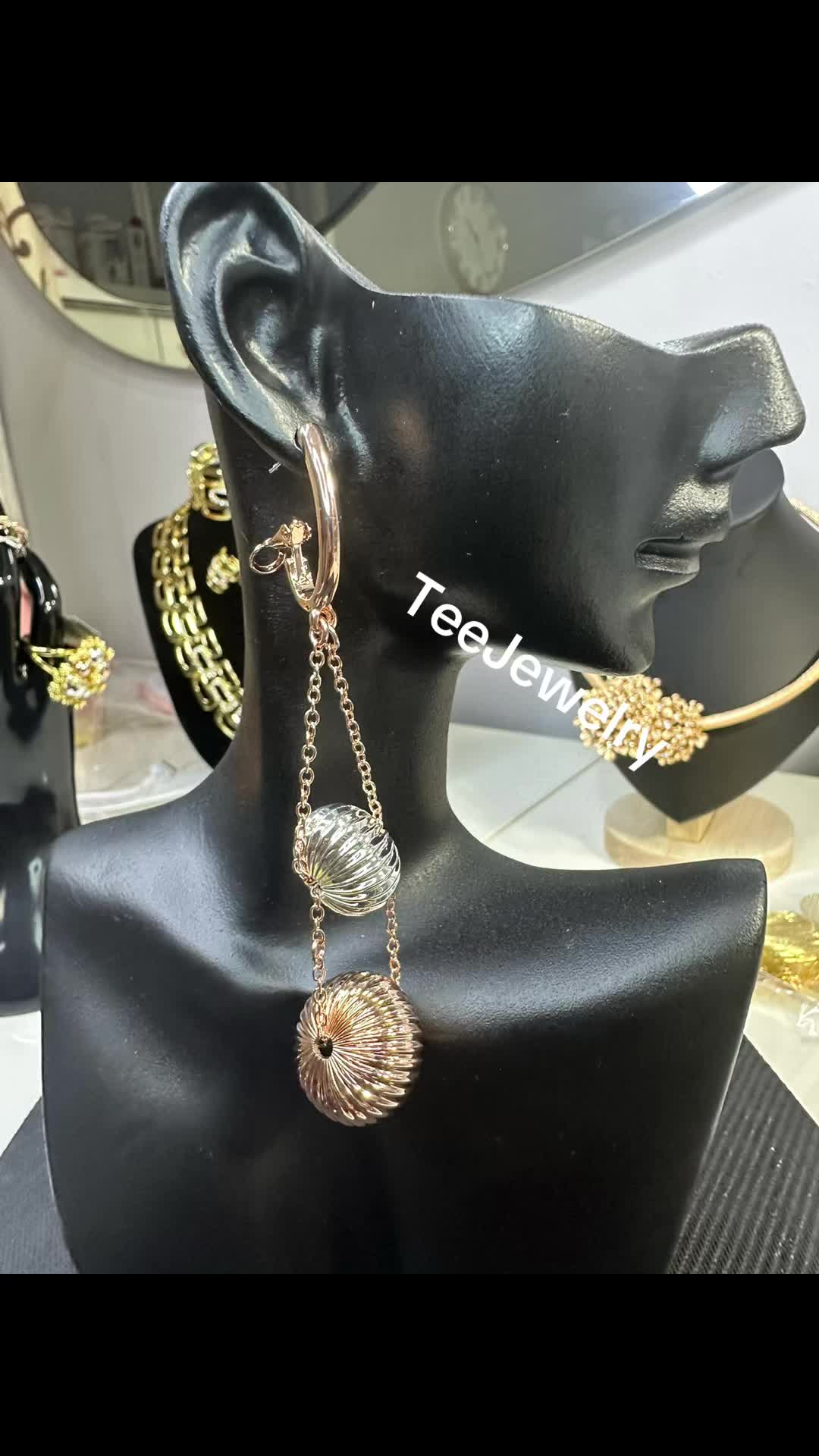 @TeeJewelry