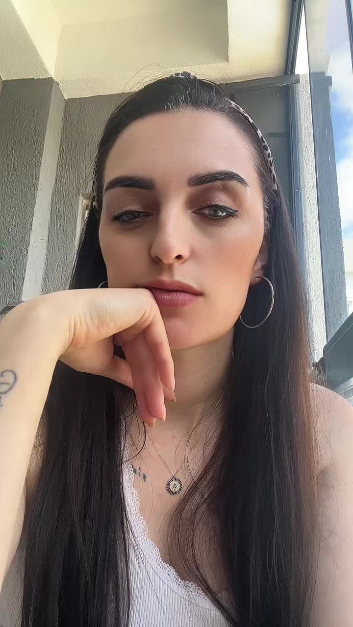 @50ladyqueen50