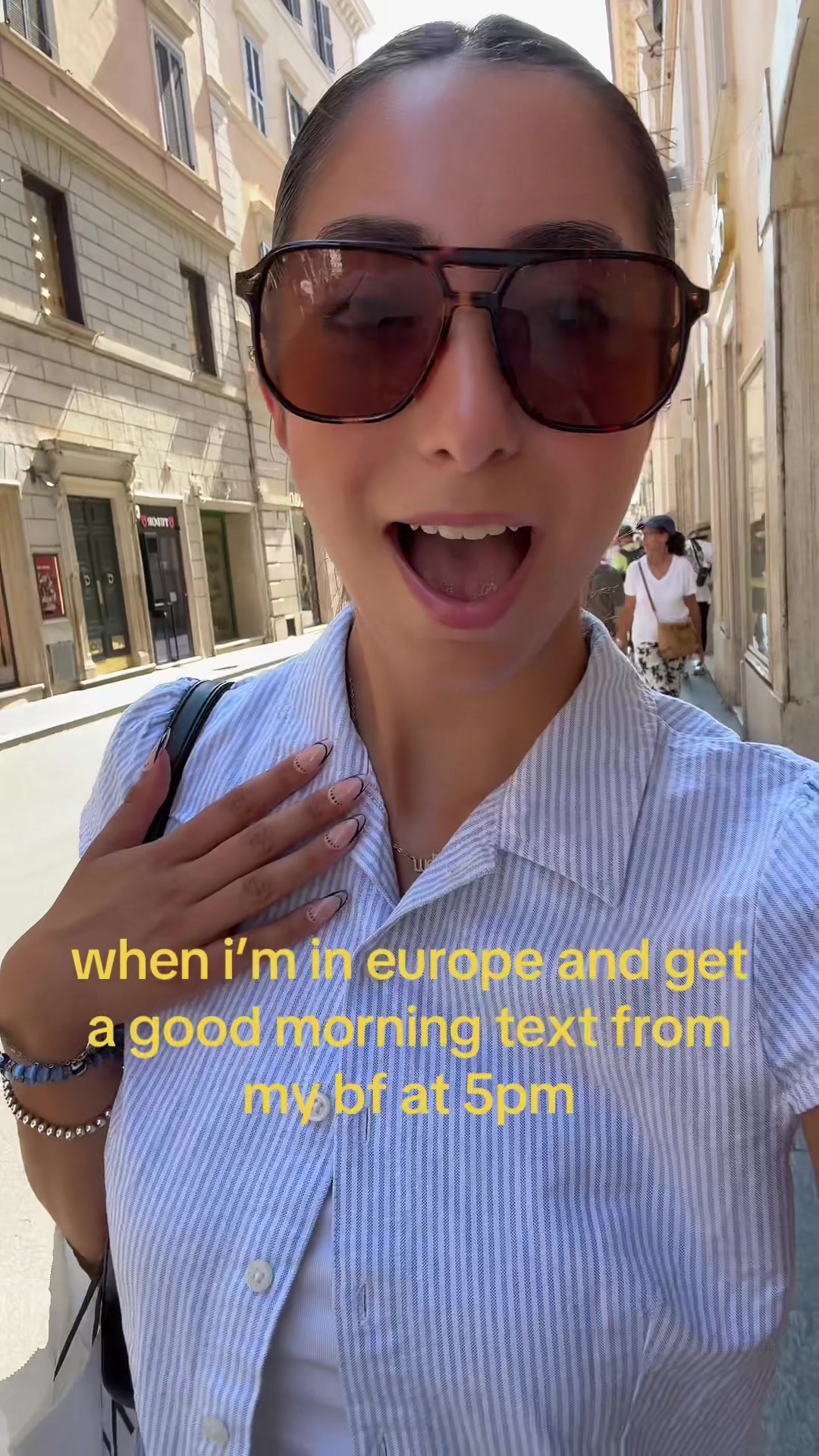 @mia