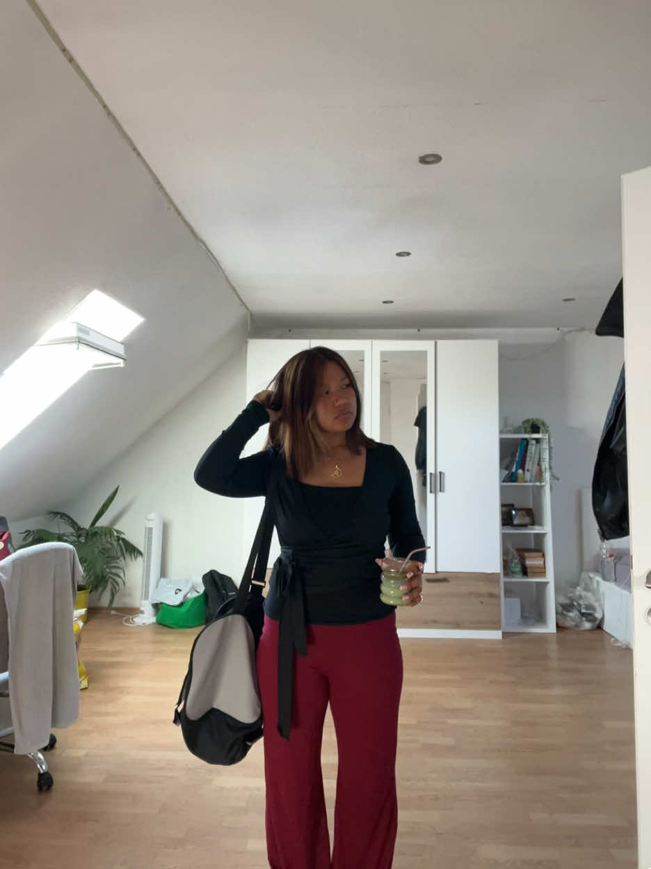 @Kiyona_95🇳🇵