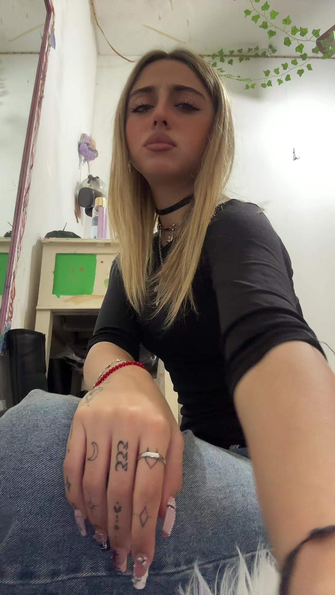 @viuxyta
